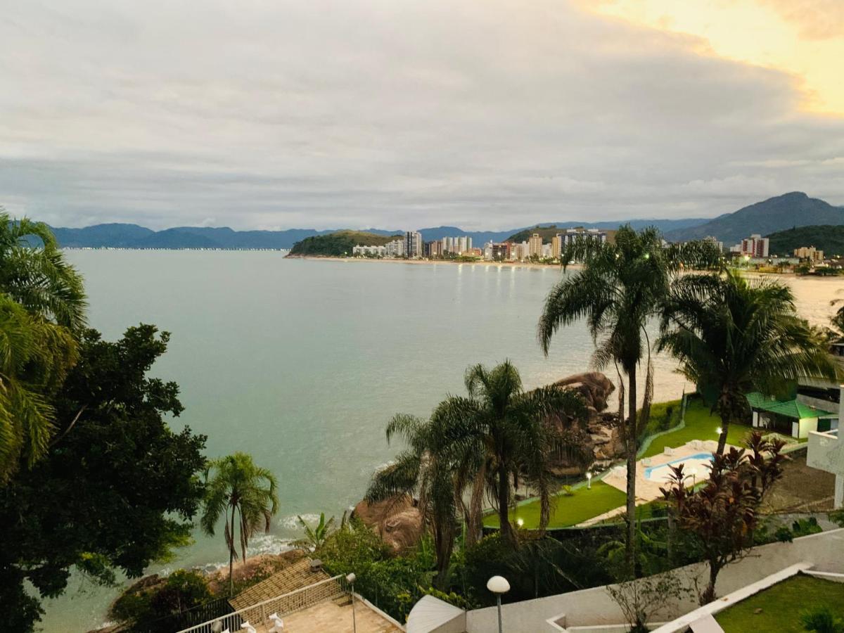 Lindo Duplex Pe Na Areia Com Praia Privativa Caraguatatuba Bagian luar foto