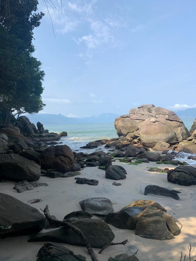 Lindo Duplex Pe Na Areia Com Praia Privativa Caraguatatuba Bagian luar foto